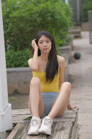 嫩草影院无码AV