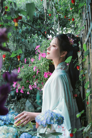 国产精品久久久香蕉