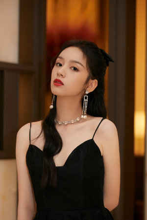 年轻的保姆电影