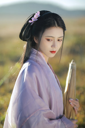 日韩专区一卡二卡